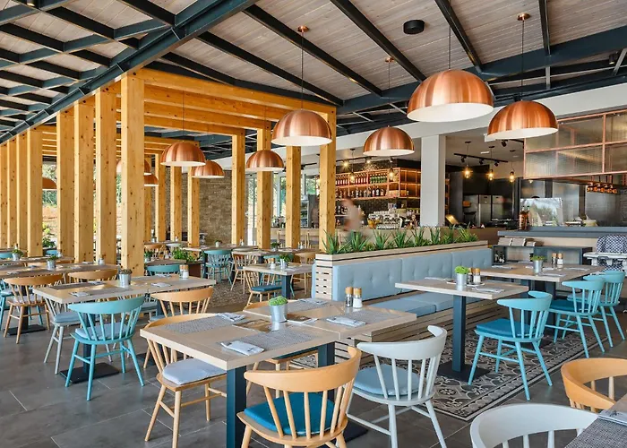 Campsite 2 Bedroom Awesome Stacaravan In Vabriga