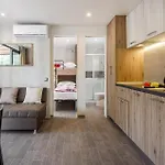 2 Bedroom Cozy Stacaravan In Vabriga 5* Poreč